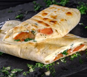 Лаваш сулугуни